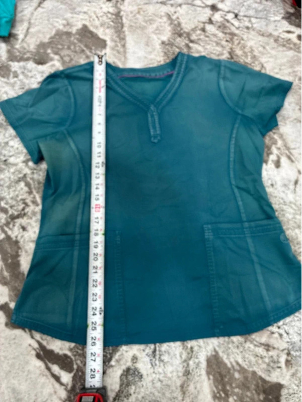 Teal V-Neck Short Sleeve Scrub Top with Pockets